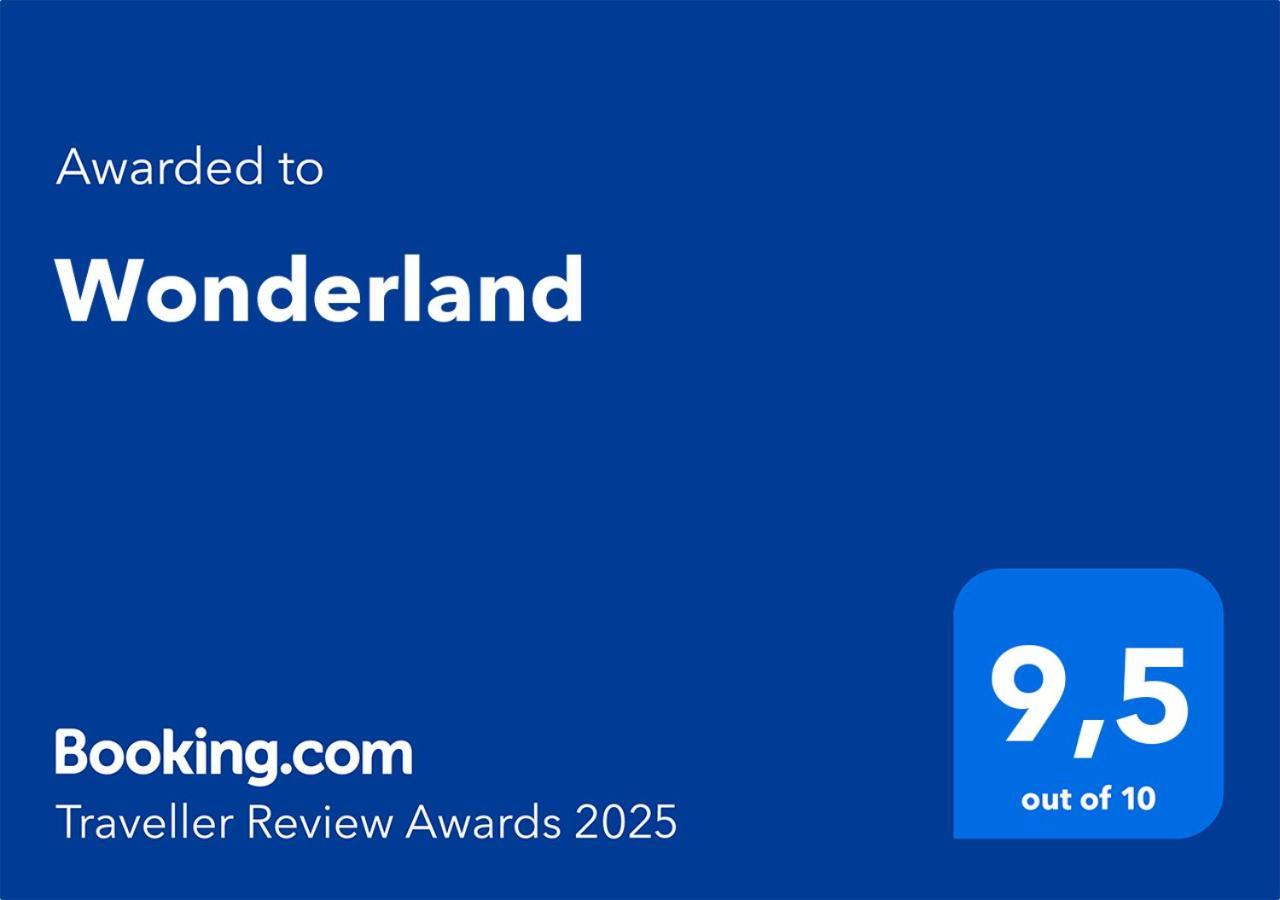ピーテルブーレン Wonderlandヴィラ エクステリア 写真